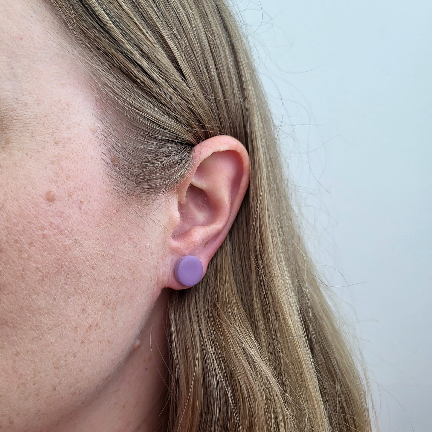 Nappikorvakorut kiilteellä 12mm (useita värejä)